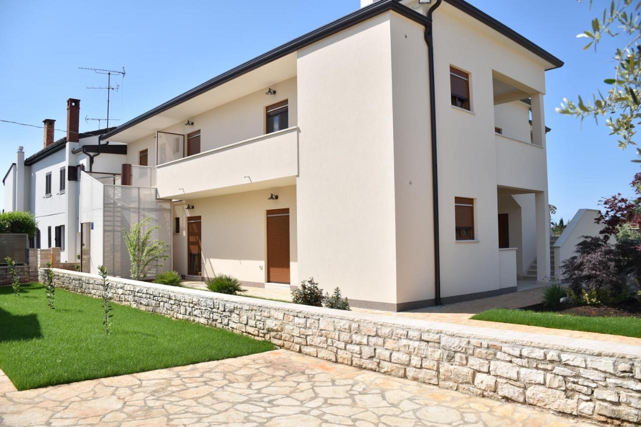 Apartmani Diana Novigrad Istria Exteriér fotografie