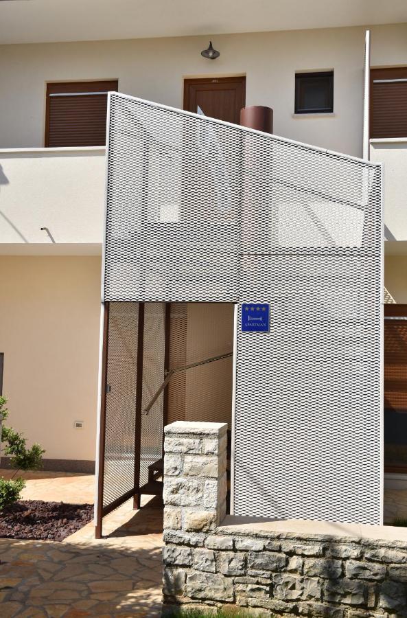 Apartmani Diana Novigrad Istria Exteriér fotografie
